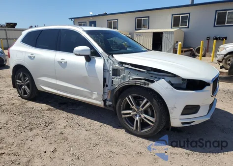 2018 Volvo Xc60 T5 Momentum from USA, damaged, VIN YV4102RK2J1062707